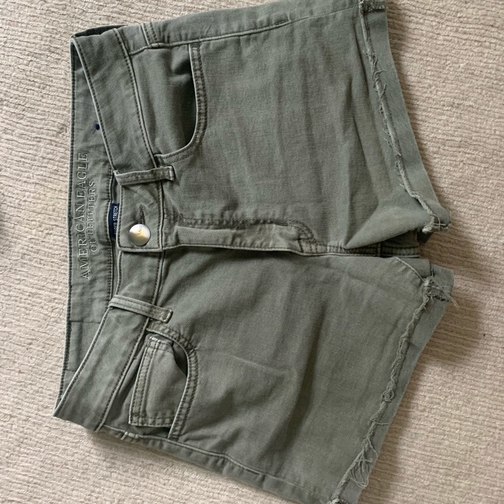 Green American Eagle shorts